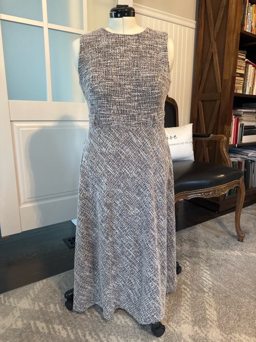Calvin Klein Gray and White Sleeveless Midi Dress